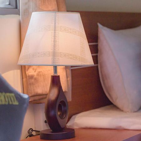 Cosmo Square Hotel Bandar Ho Chi Minh Luaran gambar