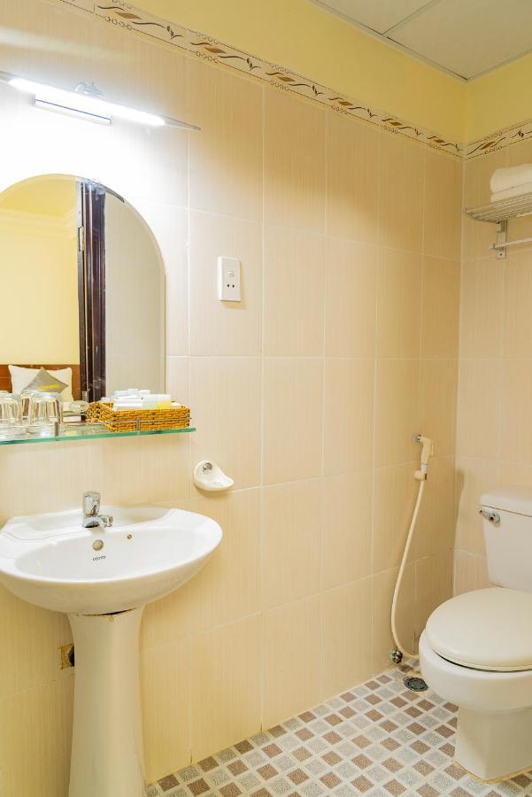 Cosmo Square Hotel Bandar Ho Chi Minh Luaran gambar